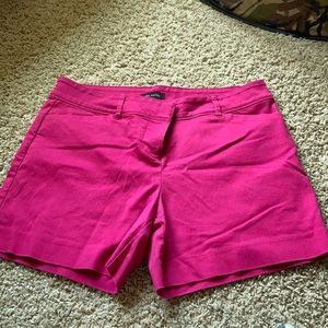 The Limited Dress Shorts, size 12 hot pink